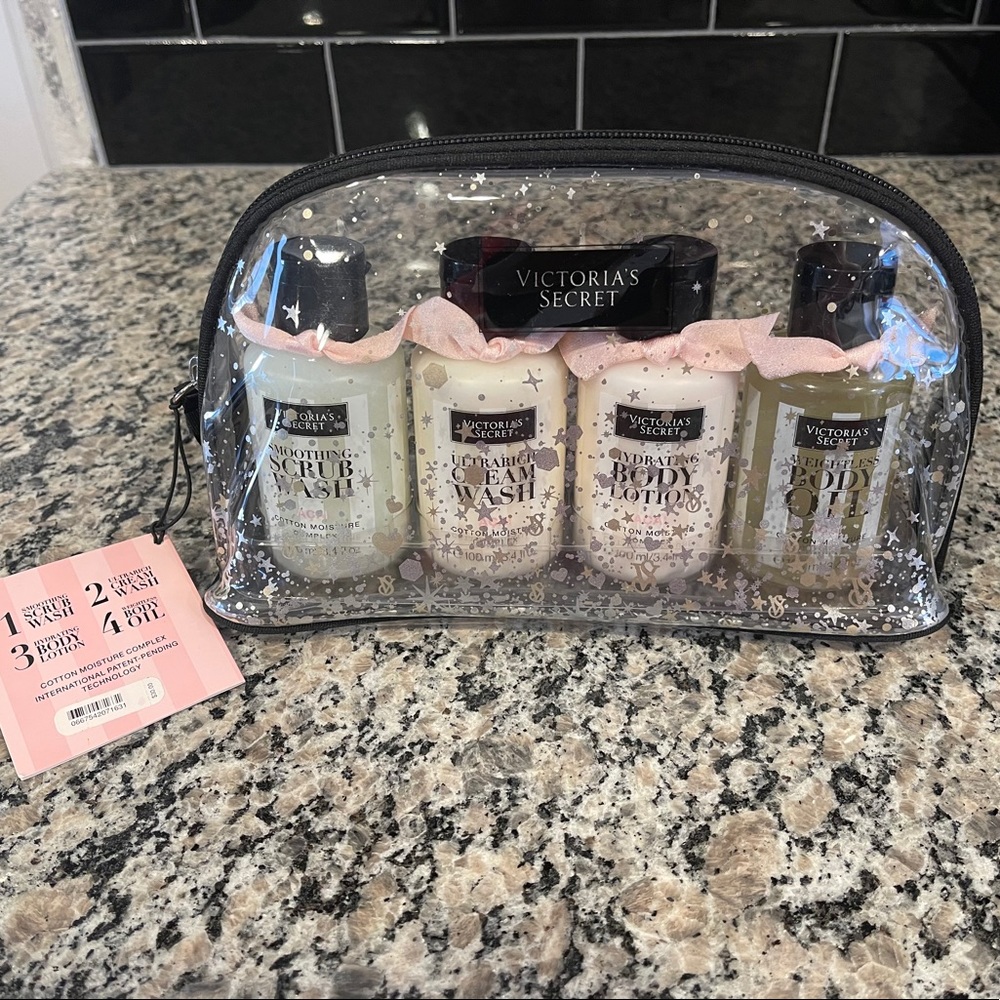 Victoria’s Secret Bath & Body Set